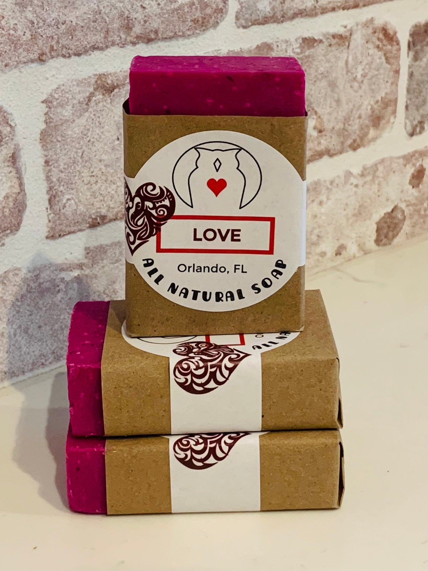 LOVE Scrubbing Salt / Oatmeal Body Soap